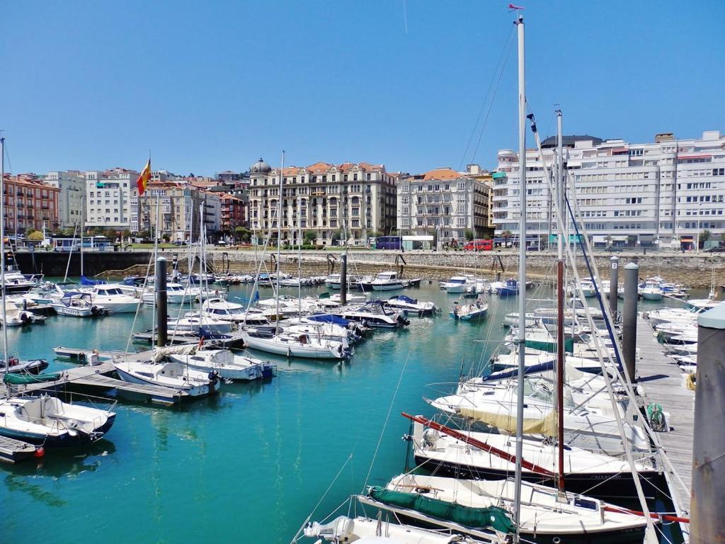 Apartamento A Estrenar Junto Al Sardinero Santander Luaran gambar